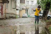 成人抖音热度飙升｜情侣热拍视觉冲击不断